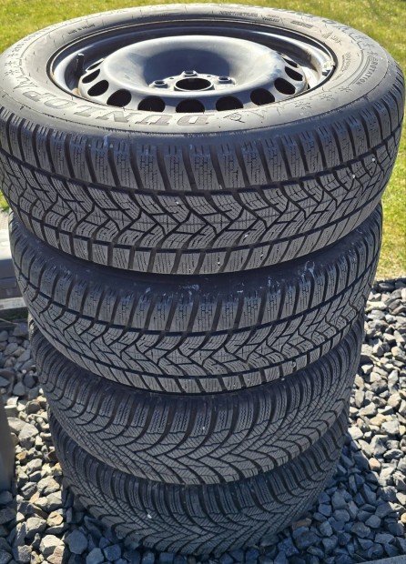 5x112 16" VW Lemezfelni,215/60r16 �jszer� 7mm t�ligumival.
