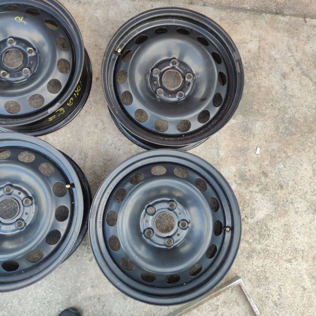5x112 16 gyri lemezfelni audi,skoda,Volkswagen 28000ft a 4db/54/
