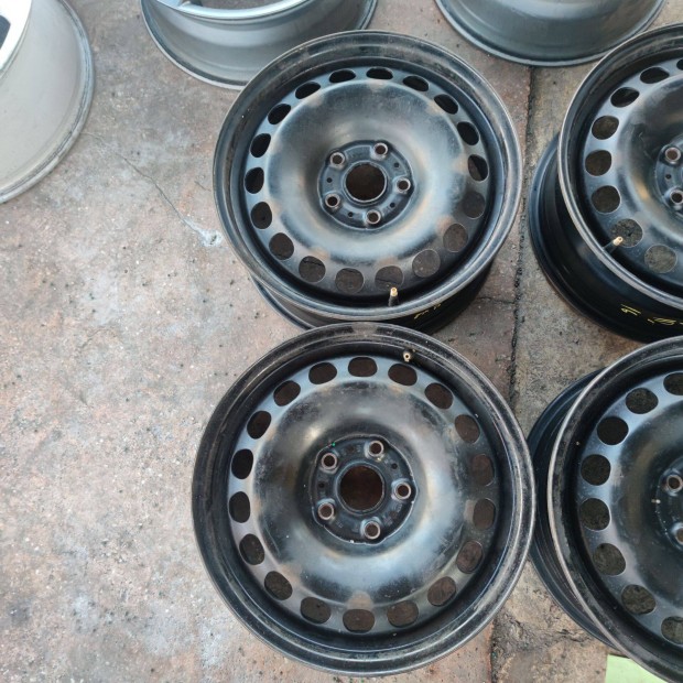 5x112 16 gyári lemezfelni audi,skoda,Volkswagen 30000ft a 4db /30/