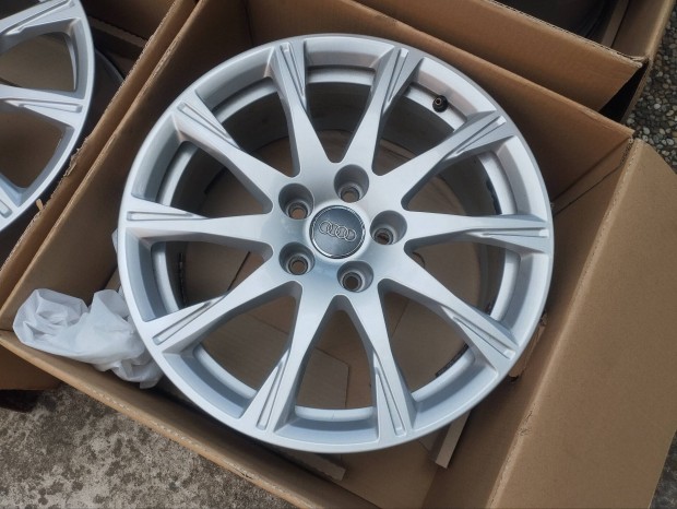 5x112 17 Audi gyri alufelni r17 " 66,5 mm agy 