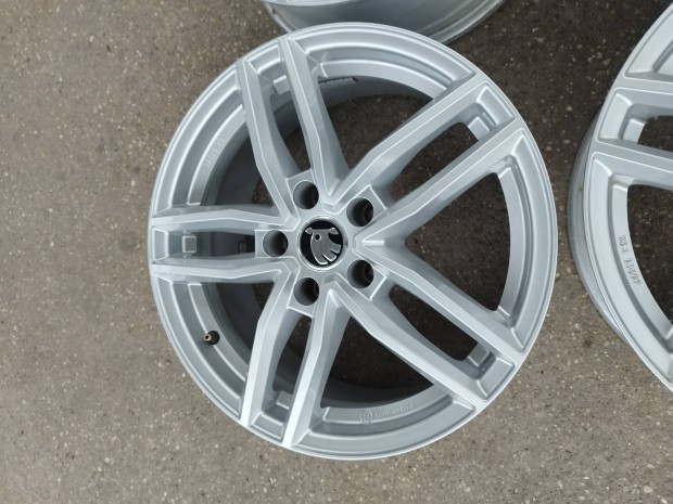 5x112 17 Dezent Skoda, Volkswagen,Audi , Seat alufelnik