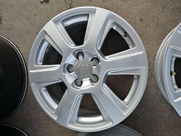 5x112 17 Gyri Audi alufelni 110000ft a 4db Ingyenposta/310/