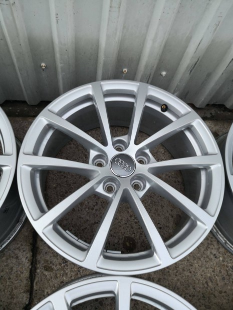 5x112 17 Gyri Audi alufelni 145000ft a 4db Ingyenposta/196/