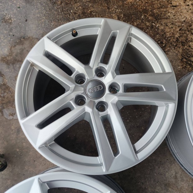 5x112 17 Gyári Audi alufelni 145000ft a 4db /276/