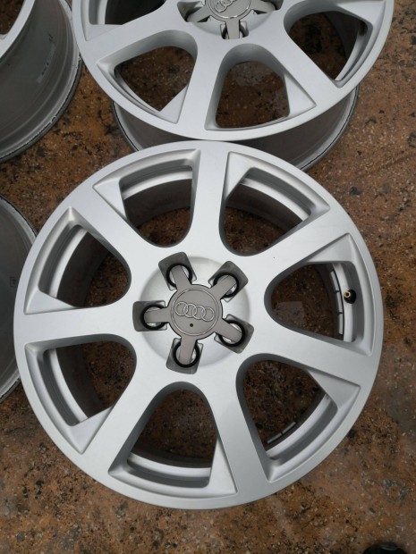 5x112 17 Gyári Audi alufelni 99000ft a 4db /432/