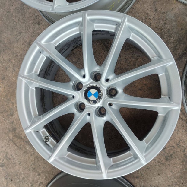 5x112 17 Gyri BMW alufelni Tpms szenzorral 80000ft a 4db/213/