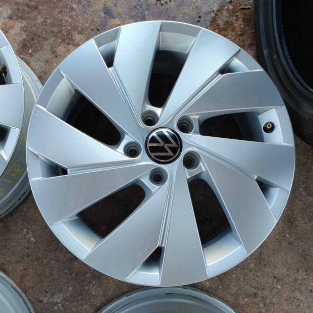 5x112 17 Gyári Volkswagen alufelni 140000ft a 4db /193/