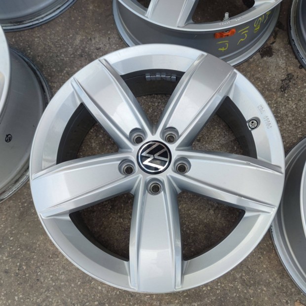 5x112 17 Gyri Volkswagen alufelni Tpms szenzorral 145000ft a 4db/214/