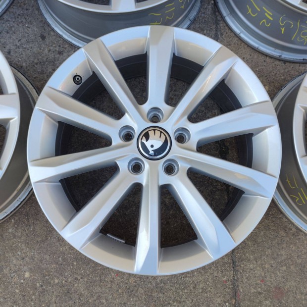 5x112 17 Skoda alufelni 150000ft a 4db Ingyenposta/105/