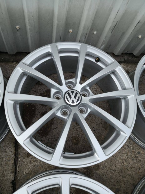 5x112 17 Volkswagen alufelni 145000ft a 4db Ingyenposta/196/