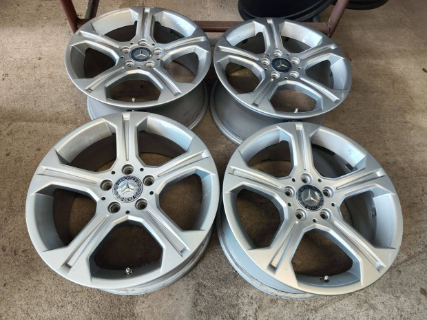 5x112 17" Gyri Mercedes W204 Ktszles Alufelni 90Garage #567