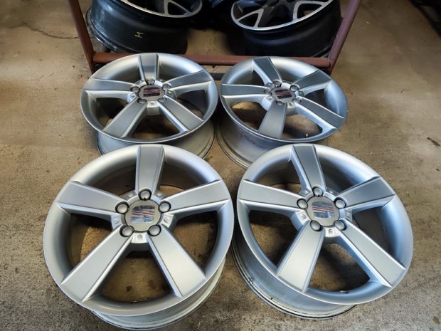 5x112 17" Gyári Seat Leon Alufelni Felni 90Garage #950