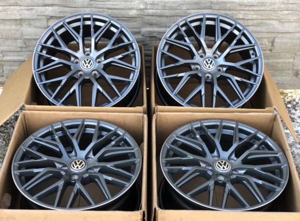 5x112 17" MaM Rs4 Audi Vw Skoda Seat Alufelni 17 col 