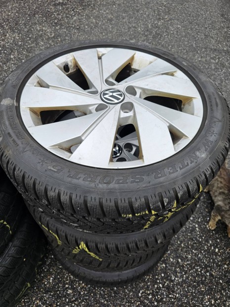 5x112 17" Vw Golf 7-8 gyri alufelni  tligumikkal