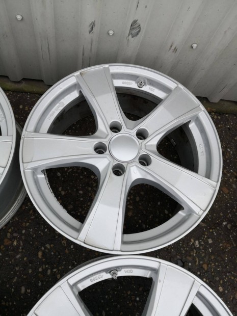 5x112 17 alufelni audi,vw,skoda,merci 88000ft a 4db Ingyenposta!/240/