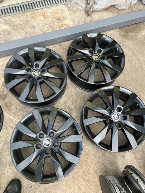 5x112 17 gyri Skoda 