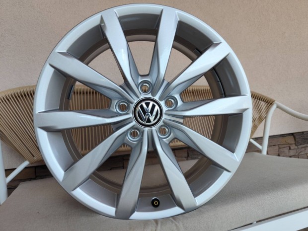 5x112 17 gyári Volkswagen Dijon alufelni, új gyári Dijon