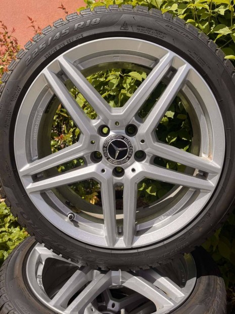 5x112 18" Mercedes Cla stb Audi Vw Skoda alufelni 225/45 R18