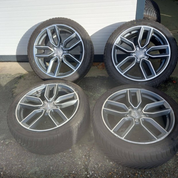 5x112 18as ET51 Audi A3 RS alufelni tli gumikkal elad