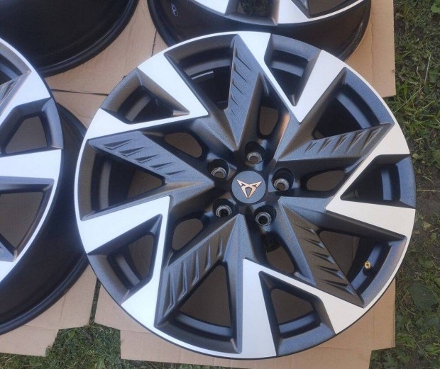 5x112 19 Cupra gyri alufelni r19 " Formentor Seat Skoda VW Audi