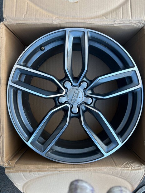 5x112 19 Gyári Audi S3 alufelni