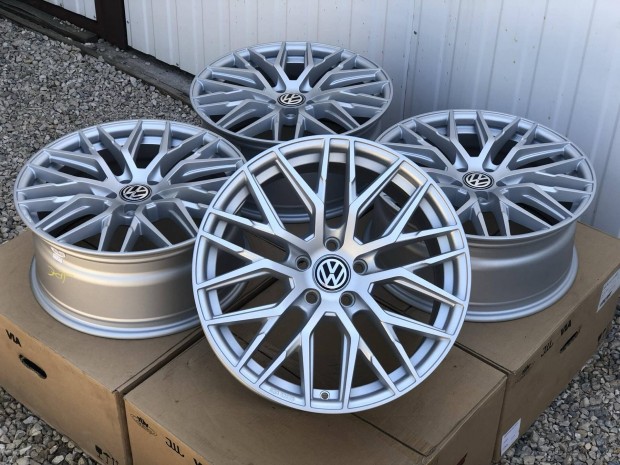 5x112 20" ET30 MaM Rs4 Audi Vw Skoda Seat Alufelni