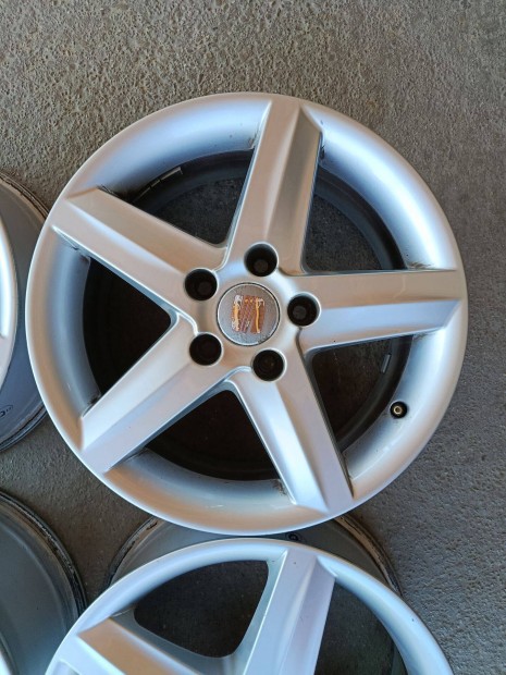 5x112 6,5x 16" r16 et50 Gyri Seat VW alufelni