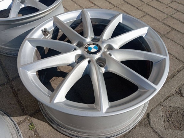 5x112 7,5jx17 Et52 BMW Style 560 X1, X2, F45, Mini Countryman