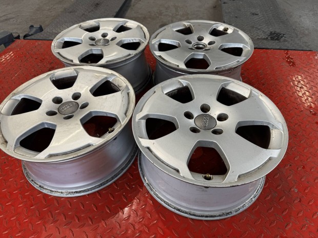 5x112 7,5x17 Audi felni