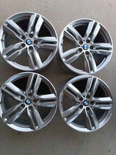 5x112 7,5x18 et51 r18 újszerű gyári BMW alufelni garnitúra