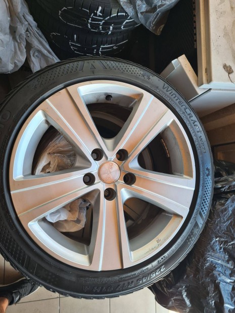 5x112 Alufelni gumival 17 coll MAK