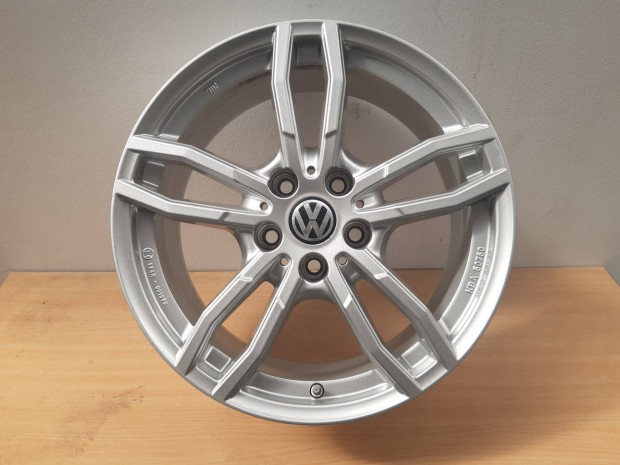5x112 Alutec alufelni 7,5x17 ET52 Audi Volkswagen Skoda