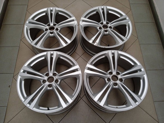 5x112 Audi gyri alufelni 8,5x20 ET45