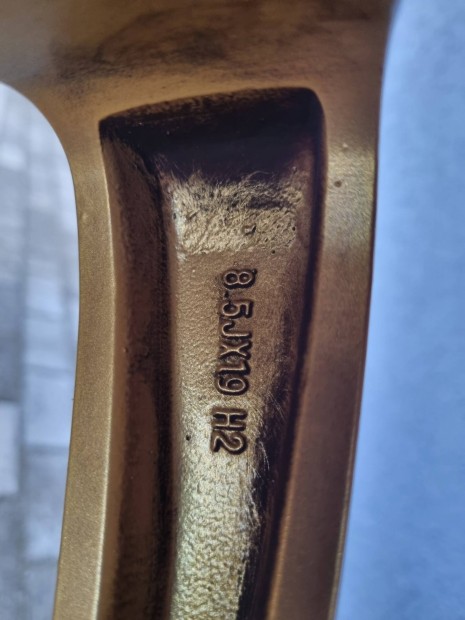 5x112 Et40  8.5jx19 Tomason Tn4 felni 225/35R19 guival