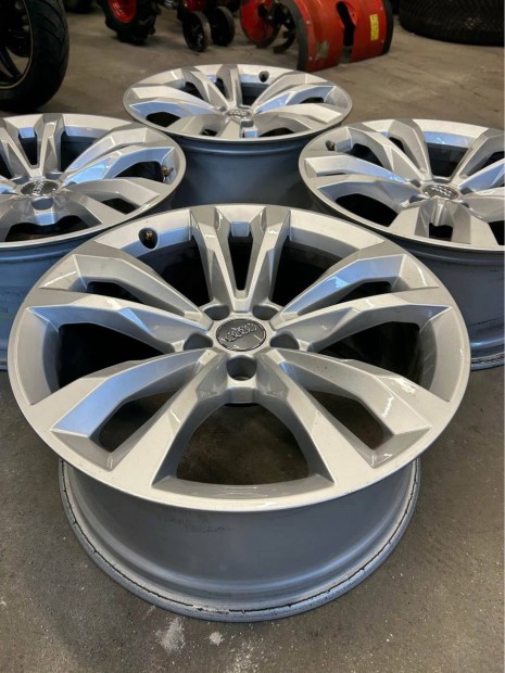 5x112 Gyari AUDI 20" R20, 20 újszerű