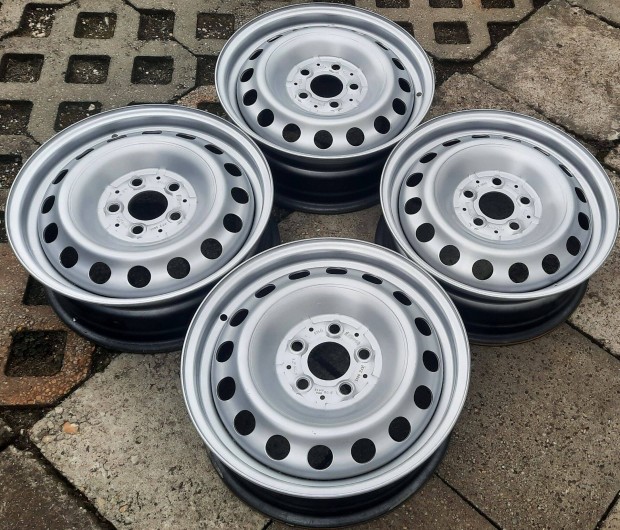 5x112 Mercedes Acélfelni 16" Vito