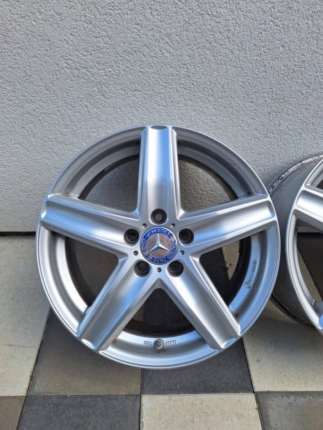 5x112 Mercedes specifikus Dezent 17 col felni A B C CLA GLA GLB R V