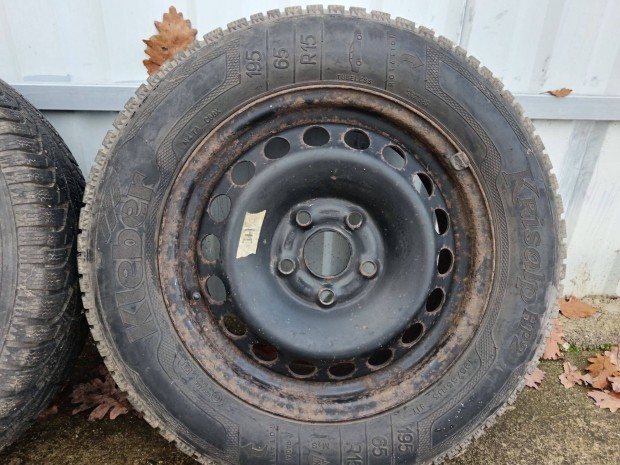 5x112 R15 Lemezfelni tligumival