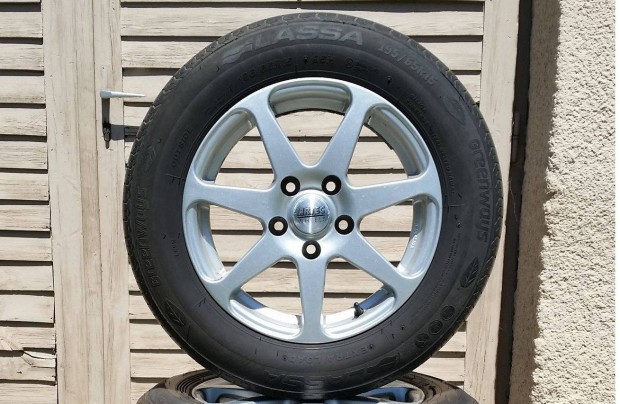 5x112 R15 Volkswagen Alufelni nagyon j gumival 195/65 Skoda Seat Audi