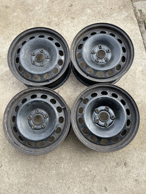 5x112 R16 Vw lemezfelni 