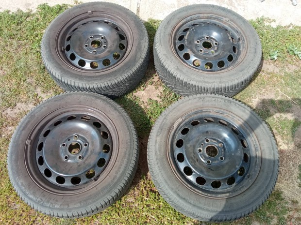 5x112 R16 lemezfelni garnitúra 205/55 téli gumi