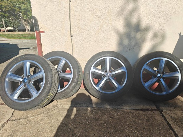 5x112 R17 AUDI / VW gyári alifelni + 17" Kumho gumiabroncs eladó