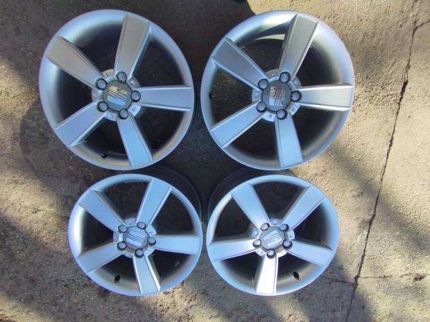 5x112 R17 Seat Gyri alufelni garnitra