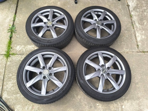 5x112 R17 VW Audi Skoda Seat Mercedes Alufelni 225/45 R17 Nyárigumival