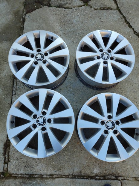 5x112 R17 VW gy�ri alufelni elad�