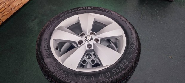 5x112 R17 gyri Skoda Superb/Koroq tli garnitra