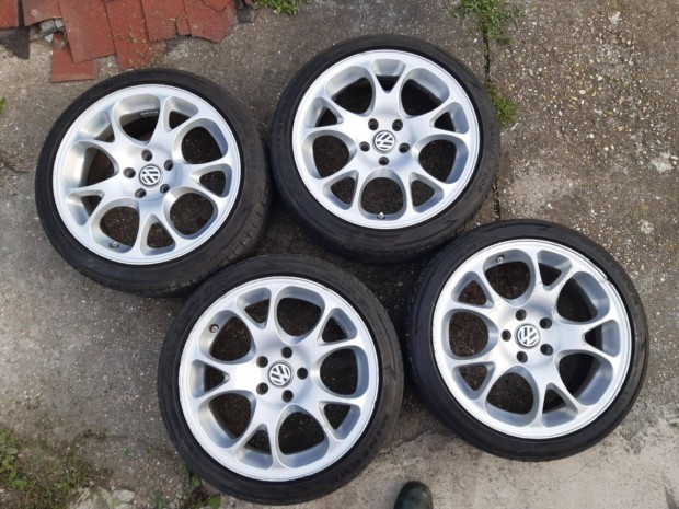 5x112 R18 alufelni nyri gumival 