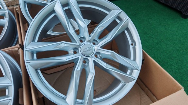 5x112 R20 MAM RS 3 ezüst