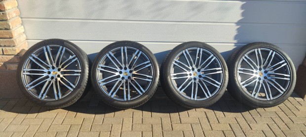 5x112 R21 Porsche Macan ny�ri ker�k szett elad� 