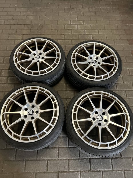 5x112 Skoda 19"nyari Hankook R19, 19